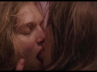 Кеті кессіді начальник лесбіянка поцілунок 4k, безкоштовно брудна відео cd | xhamster
