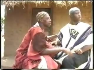 Douce afrique: 免費 非洲的 x 額定 電影 mov d1