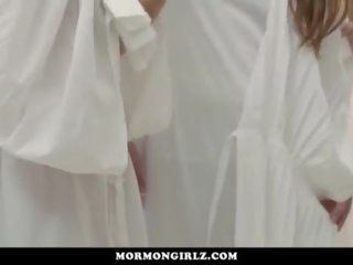Mormongirlz- deux filles aller en jusqu'à rousses chatte